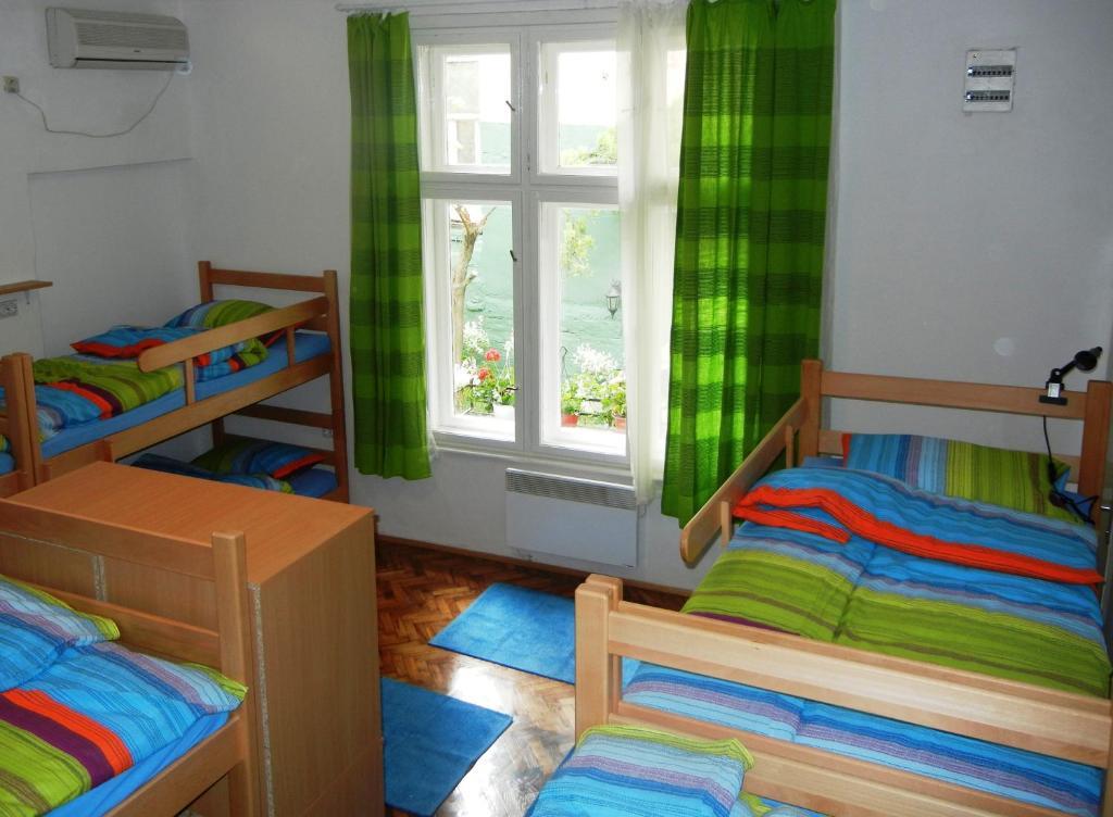 Hedonist Hostel Belgrade Chambre photo