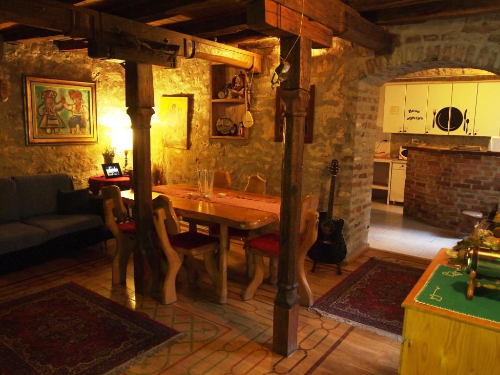 Hedonist Hostel Belgrade Extérieur photo