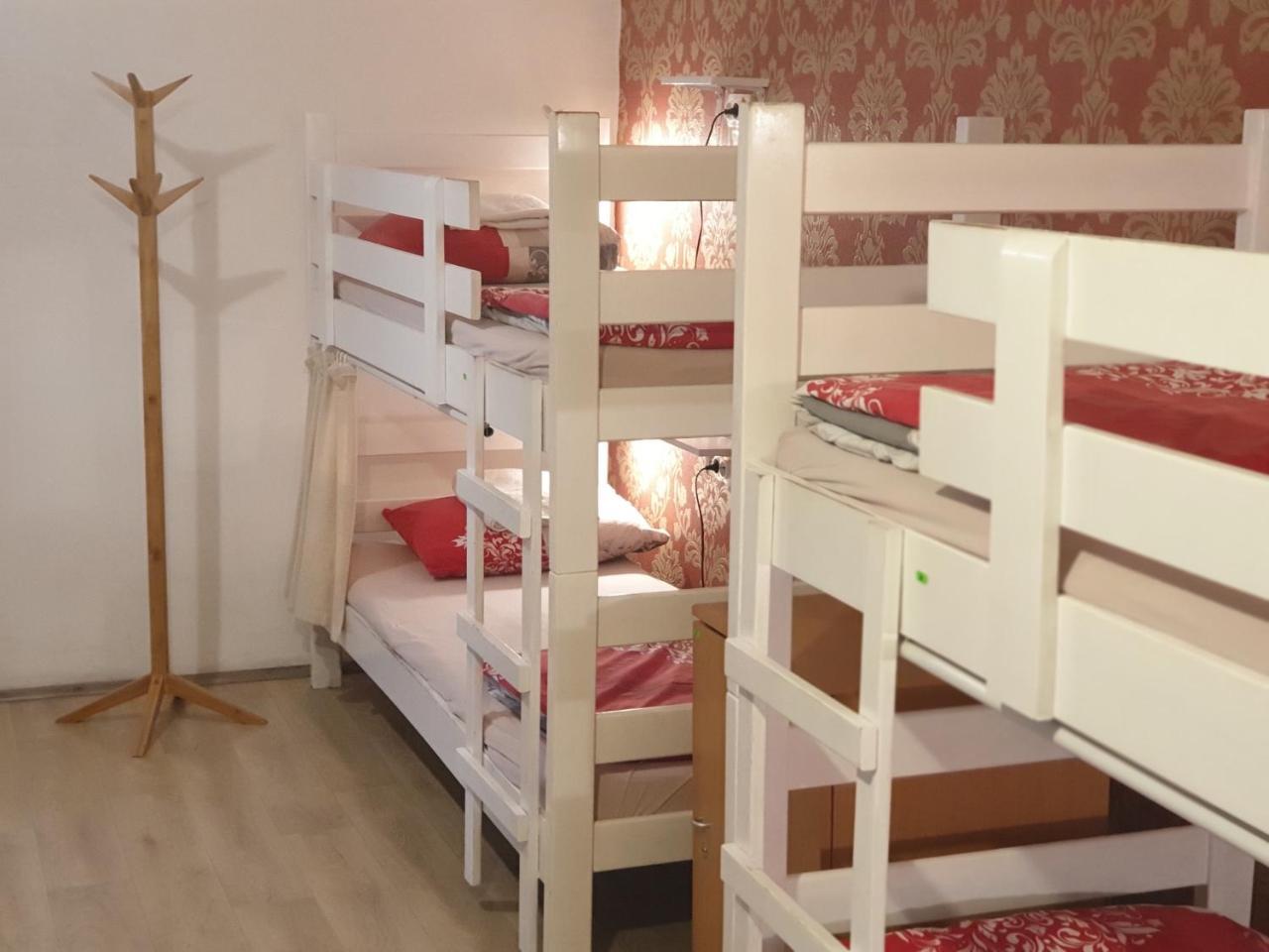 Hedonist Hostel Belgrade Extérieur photo